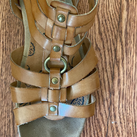 BareTraps sandals - Picture 7 of 9